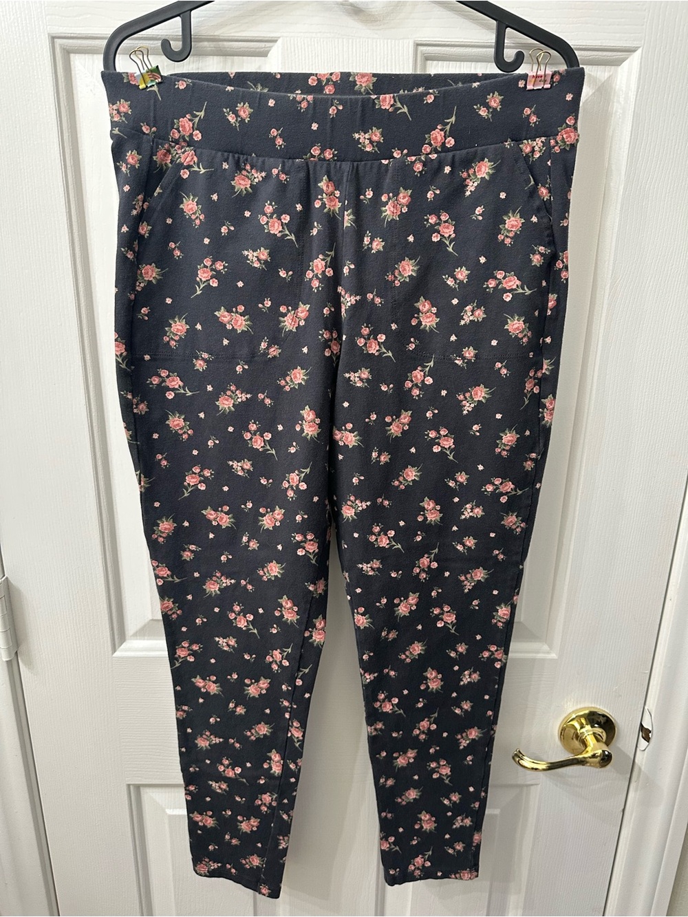 Torrid Leggings Pockets Gray Pink Elastic Waist 1X